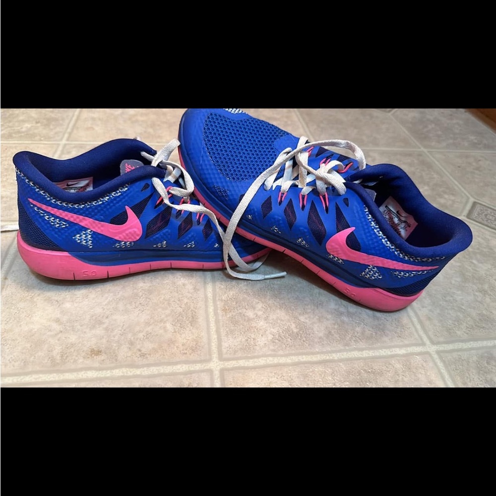 Nike Blue and Pink Women's Sneakers